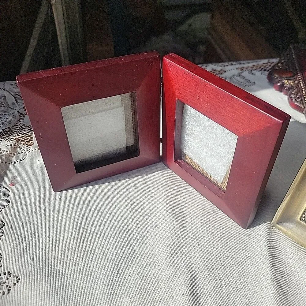 Vtg Victorian Western photo picture frames 5pc set mixed lot faux wood metal